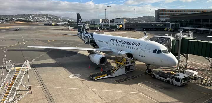 Plane-Wellington-Airport-February-2024
